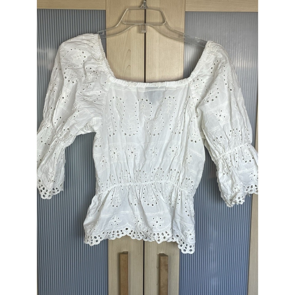 LIV Los Angeles Cotton White Eyelet Crochet Short Sleeve Top Sz S Cottage Beach‎ - Picture 6 of 6